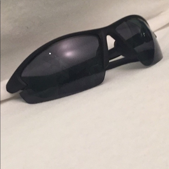 Men’s Black Tinted Sunglasses - Picture 1 of 3
